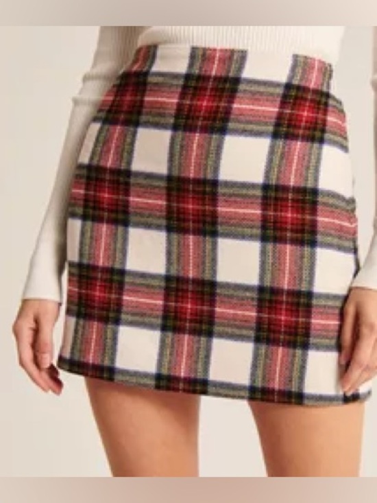 Abercrombie & Fitch Dresses & Skirts - NWT Abercrombie & Fitch Wool Blend Plaid A line Academia Holiday Mini Skirt S